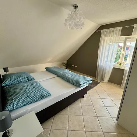 Am Goldstein - Ruheoase-mit Balkon-parkplatz 24-7 Check-in Apartmán