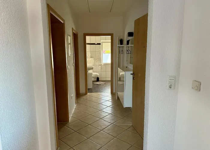 Exklusives Deluxe-Apartment Ruheoase-Mit Balkon-Parkplatz 7-24 Check-In Bad Nauheim