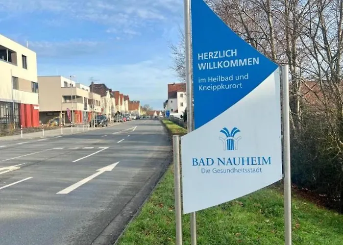 Exklusives Deluxe-Apartment Ruheoase-Mit Balkon-Parkplatz 7-24 Check-In Apartman